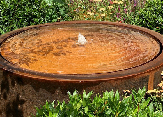 Thiết kế hiện đại Vườn nghệ thuật trong nhà ngoài trời Đài phun nước bằng thép Corten có máy bơm