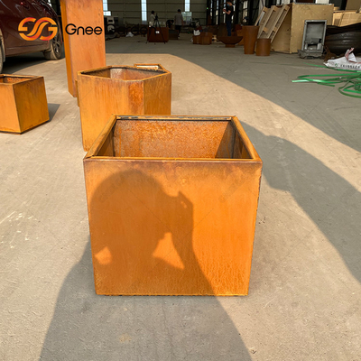 Vườn Corten Thép ngoài trời mộc mạc Máy trồng kim loại ngoài trời Quảng trường lớn