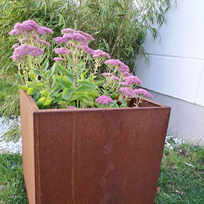 Chậu trồng hoa bằng thép Corten hình chữ nhật