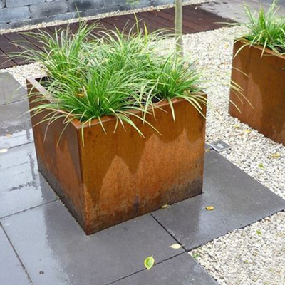 Vườn Corten thép kéo dài Hộp trồng cây lớn Thép chịu thời tiết gỉ cho nhà trang trại