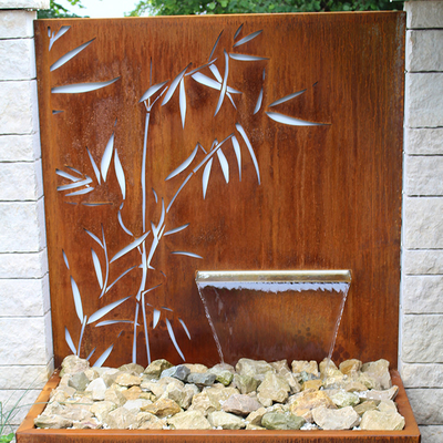 1500x1000x600mm Đài phun nước bằng thép Corten mộc mạc với bảng điều khiển màn hình cắt bằng laser