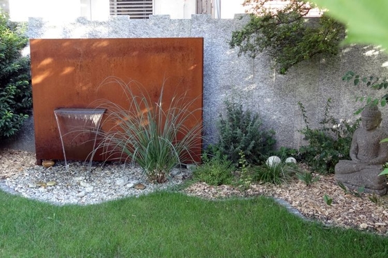 1800mm Chống ăn mòn kim loại Đồ trang trí sân vườn Corten Máng nước bằng thép