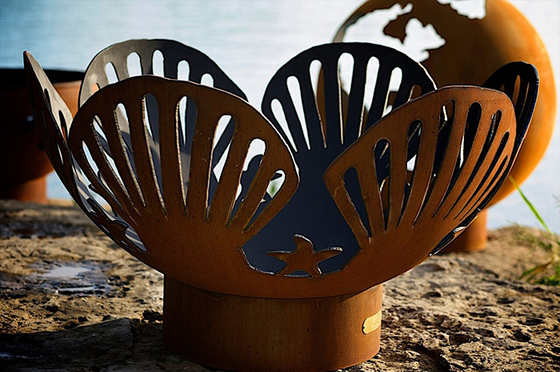 Giữ ấm Hố lửa bằng thép Corten 100cm bị gỉ sét cho sân sau
