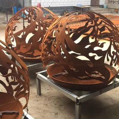 Phượng hoàng Mẫu thép Hố lửa ngoài trời Sân trong Corten Sphere Firepit để làm ấm sân vườn
