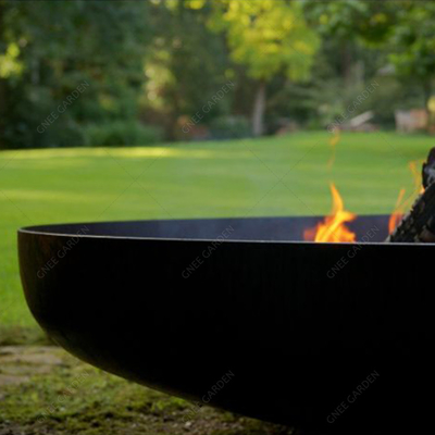 Thiết kế cắm trại ngoài trời bằng gỗ Corten thép Corten