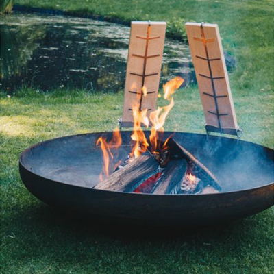 Thiết kế cắm trại ngoài trời bằng gỗ Corten thép Corten