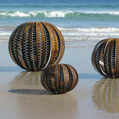 Trừu tượng Hollow Out Sphere Corten Thép Điêu khắc Tượng nghệ thuật bằng kim loại